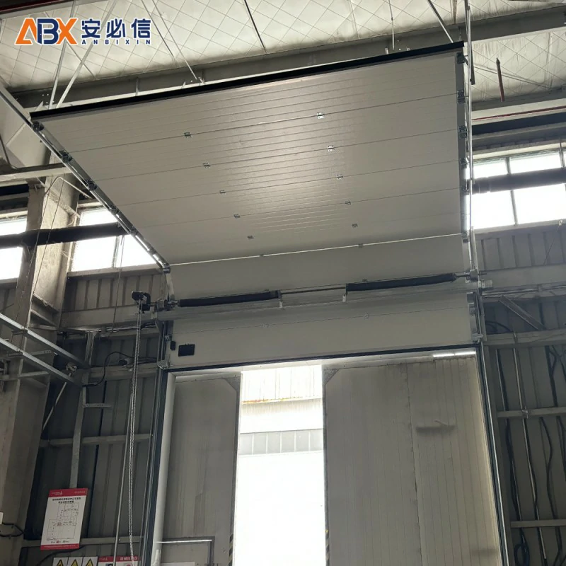 赤峰市保温提升门